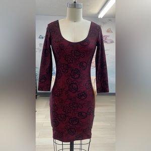 Forever 21 Women’s Dress XS Black/Burgundy Floral Bodycon Above Knee 3/4 Sleeve